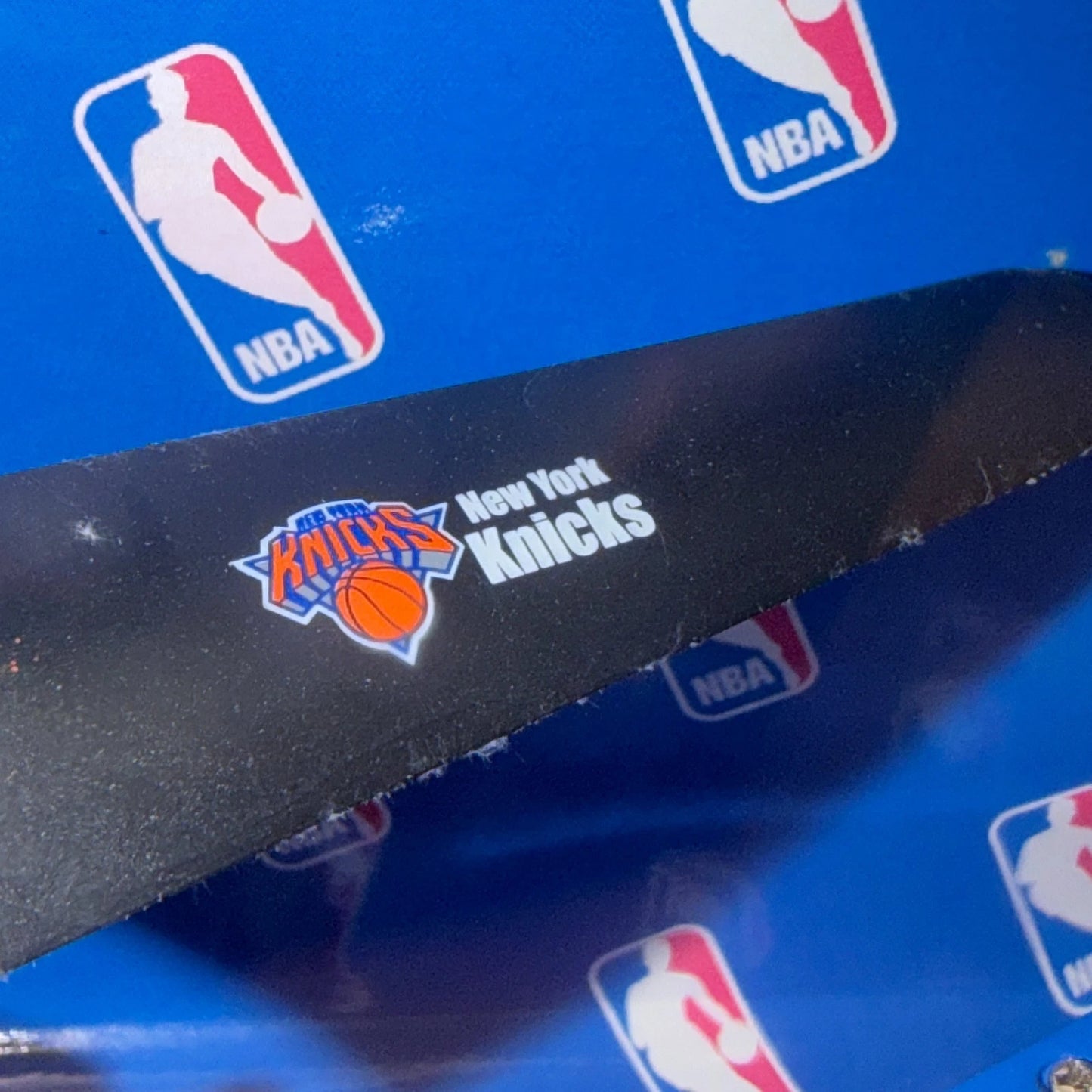 New York Knicks 3.5 Metal Gyro IR Helicopter World Tech Toys Carmelo Anthony